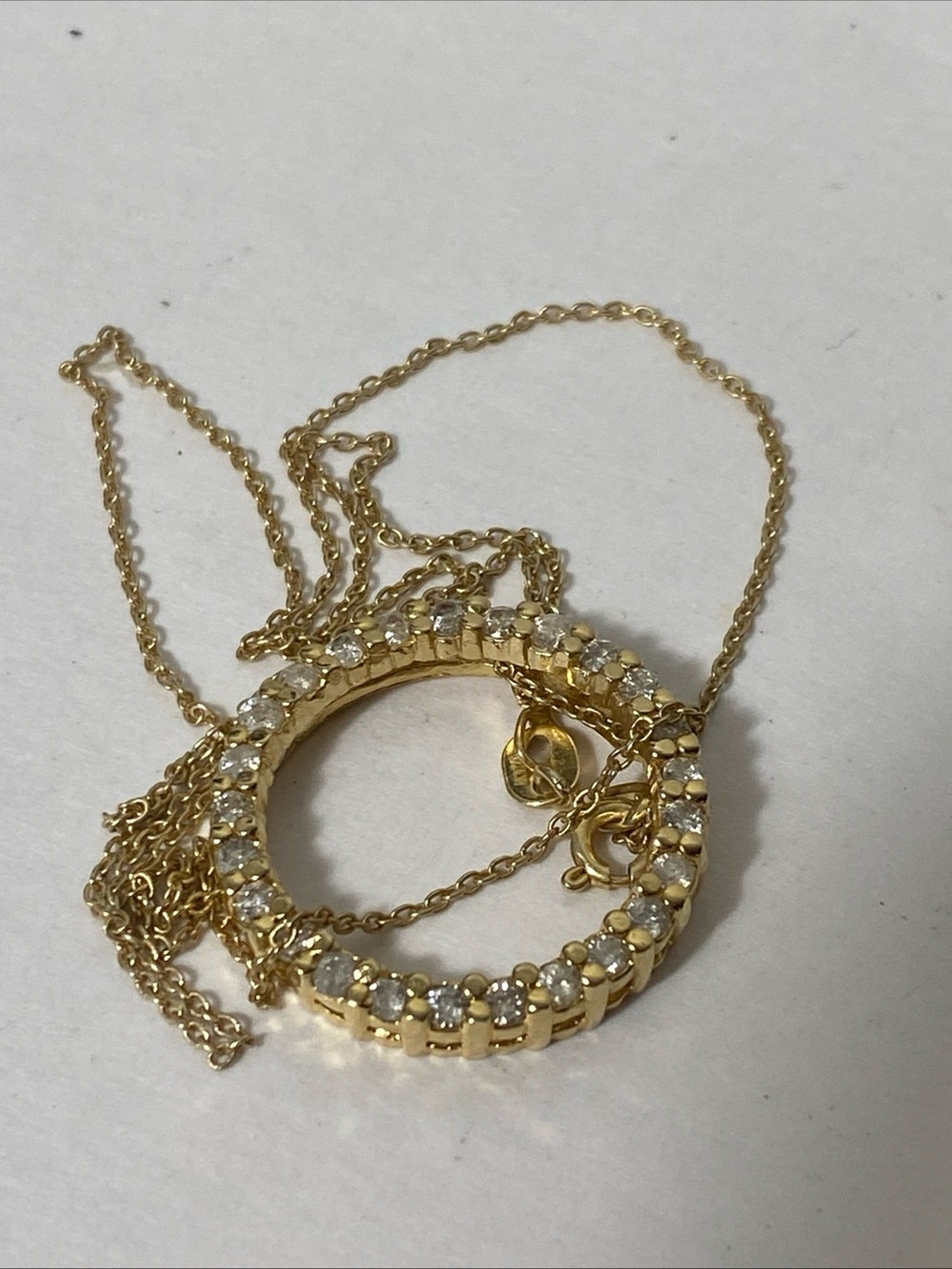 CW Necklace Italy 925 Sterling Silver Vermeil Circle Pendant with Diamonds